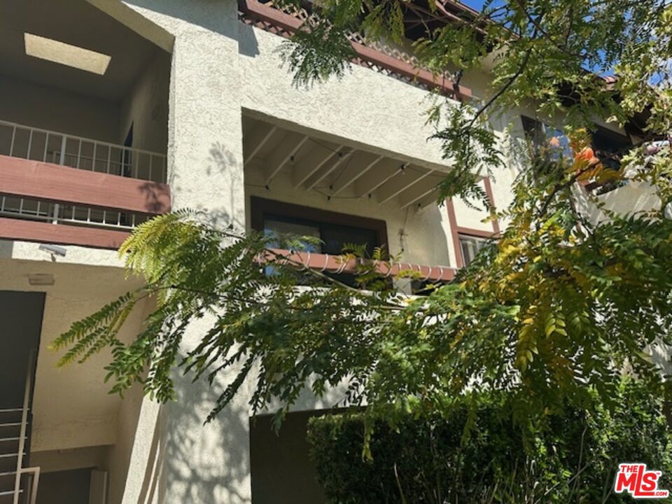 18143 W Sundowner Way, Canyon Country, CA 91387