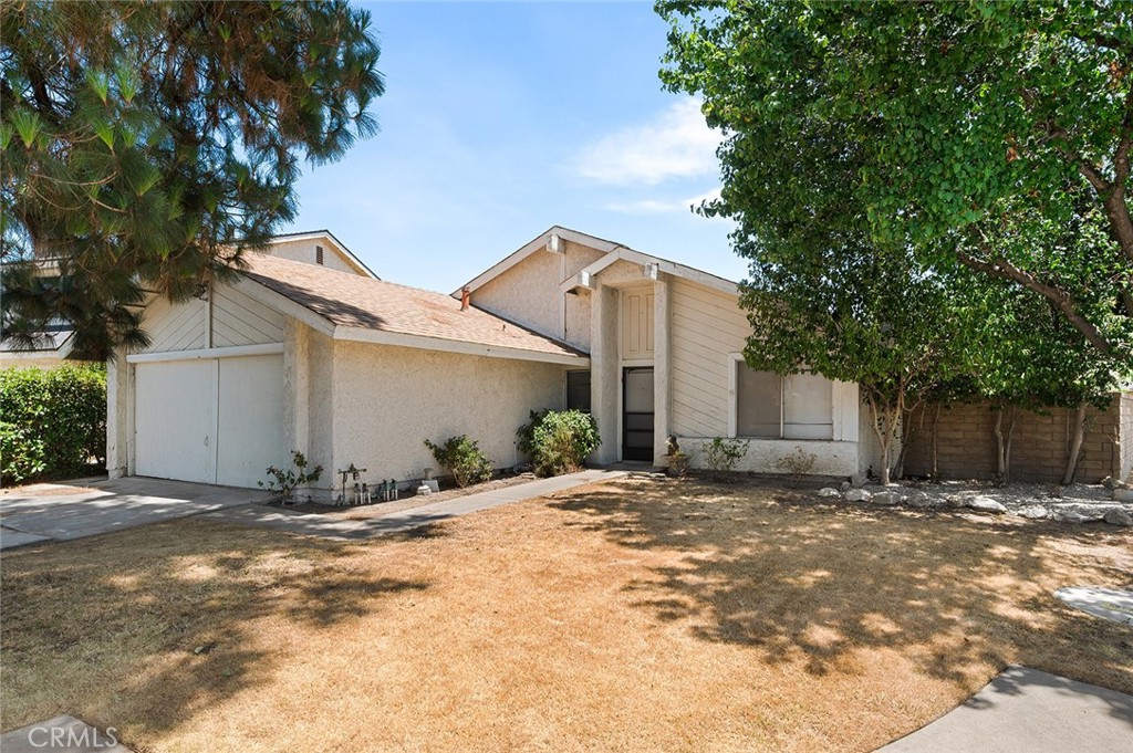 27502 Caraway Lane, Saugus, CA 91350