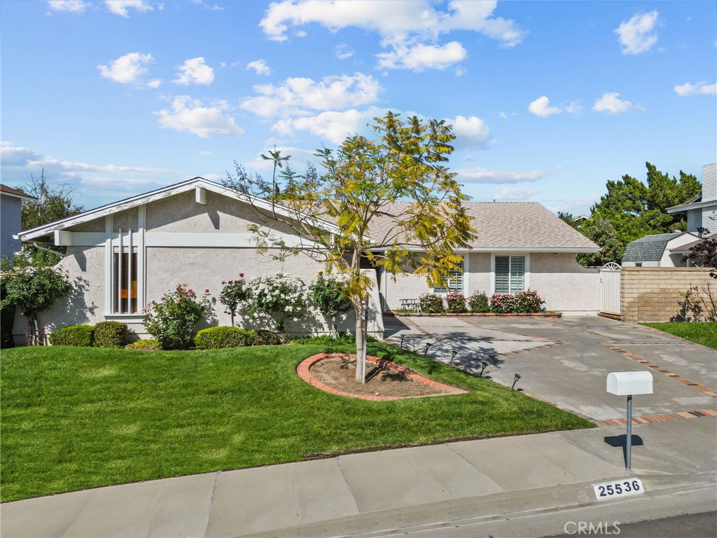 25536 Old Course Way, Valencia, CA 91355