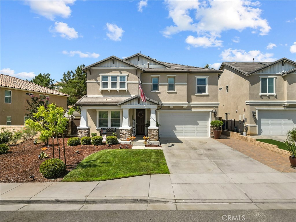 19537 Griffith Drive, Saugus, CA 91350