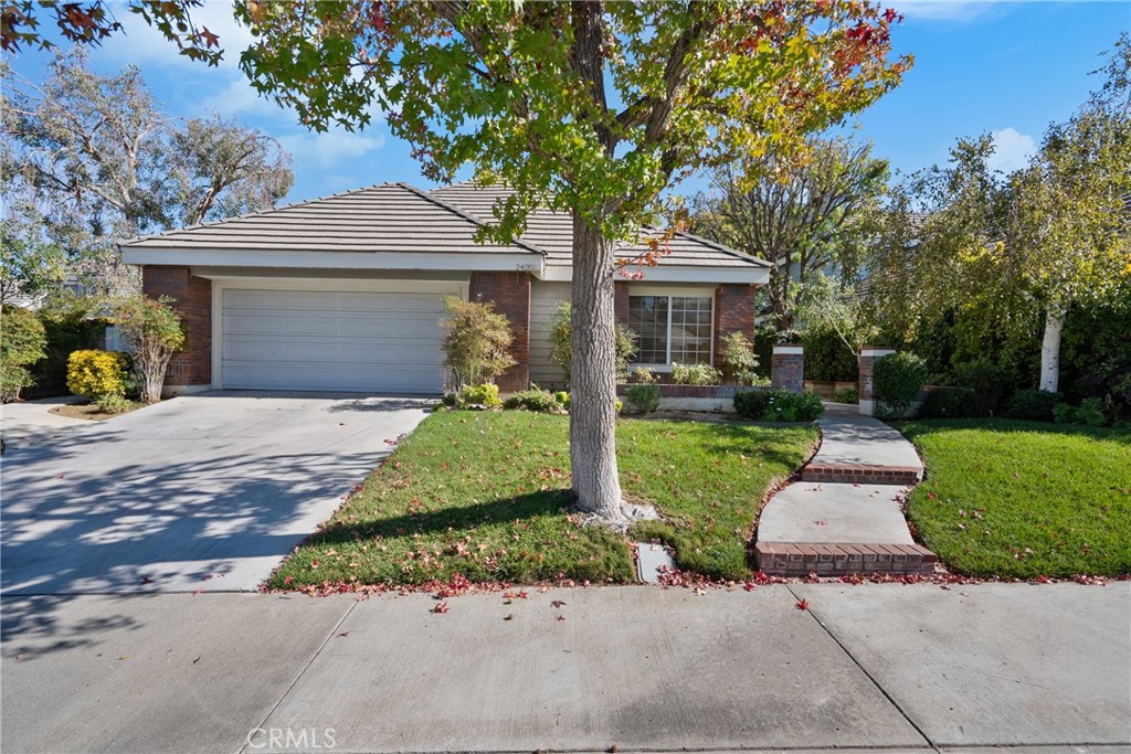 24050 Saint Moritz, Valencia, CA 91355