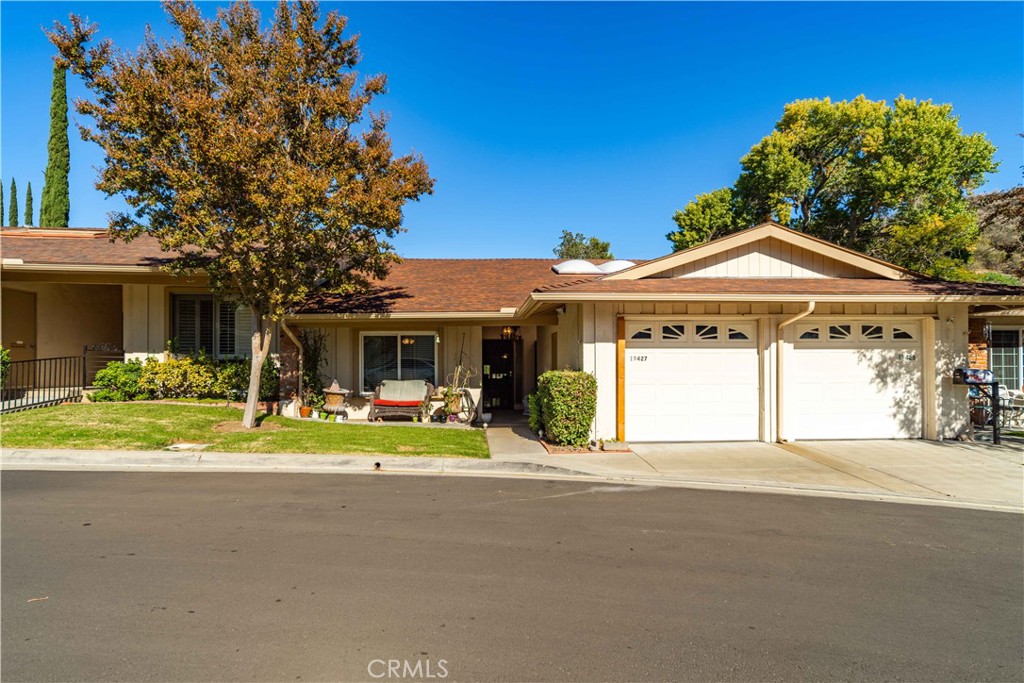 19427 Oak Crossing Road, Newhall, CA 91321
