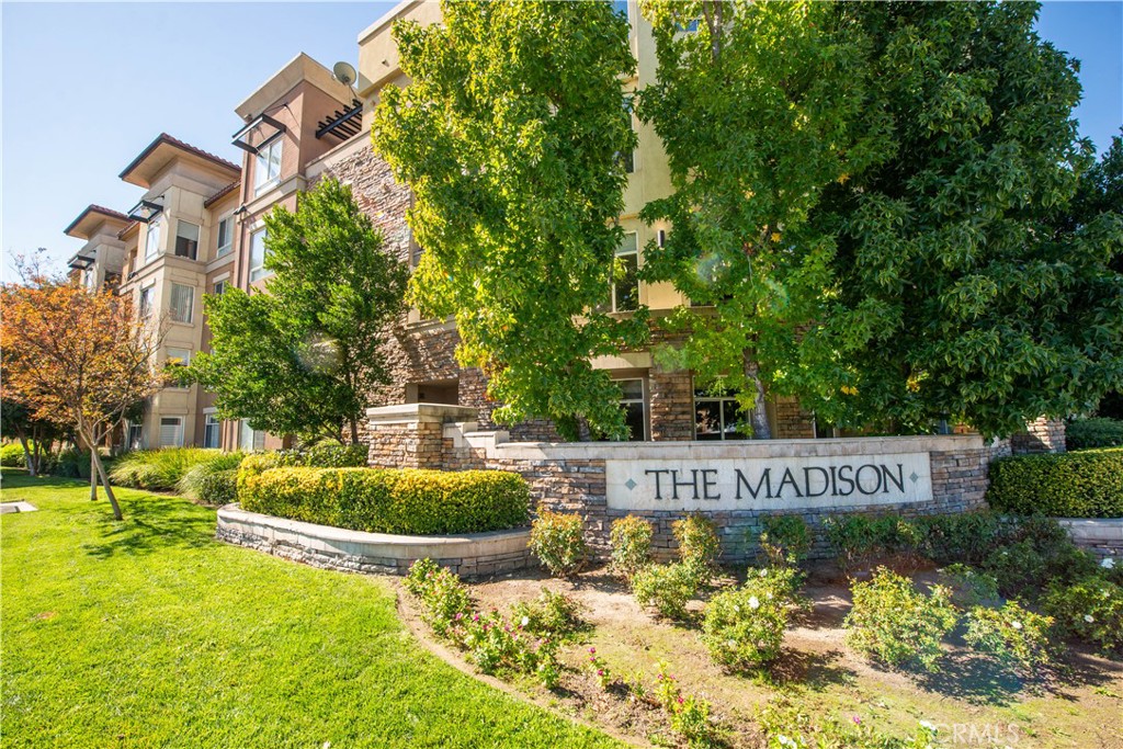 24535 Town Center, Valencia, CA 91355